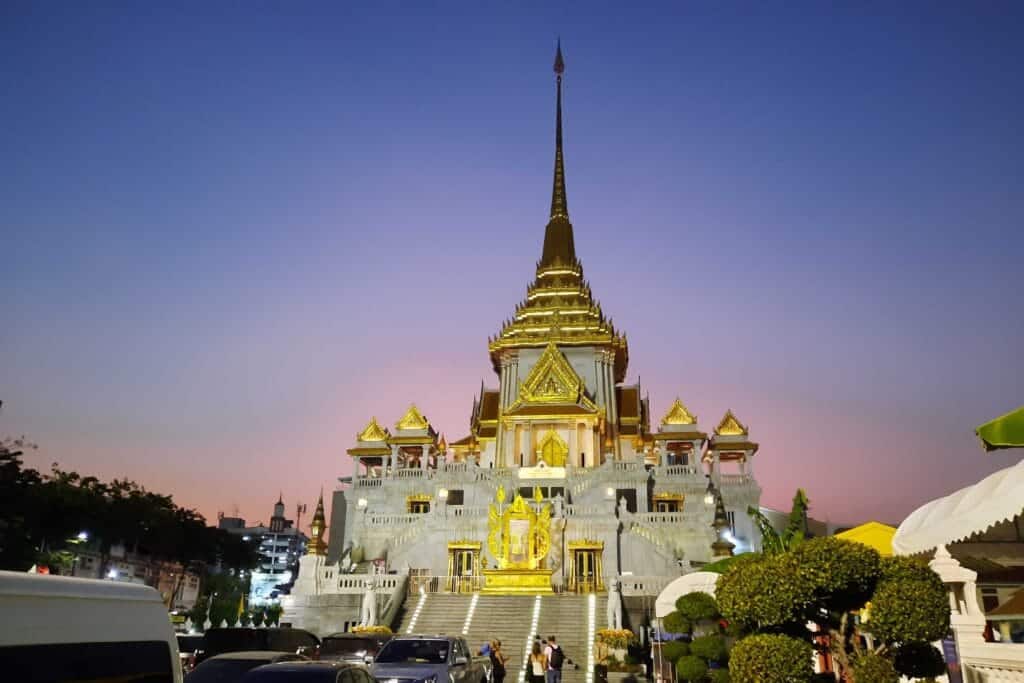 Bangkok City Temples & Royal Grand Palace Tour