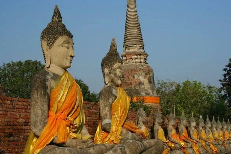 Wat Yai Chai Mongkol Statue - Bangkok Health Service