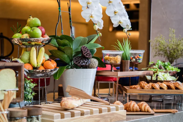 Carlton Hotel Bangkok Sukhumvit Breakfast