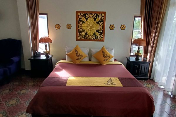 30-ayutthaya-yoga-retreat-spacious-bedroom