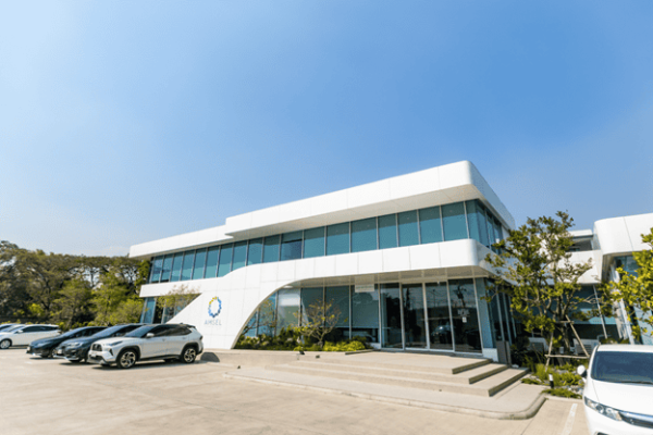 AMSEL Biohealth Center Front