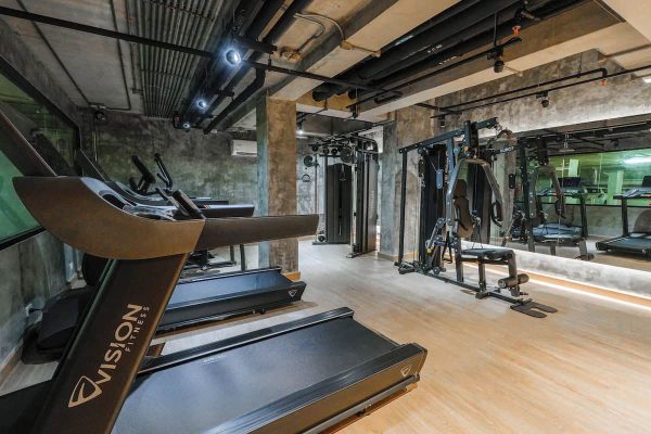 GLOW Bangkok Riverside Gym